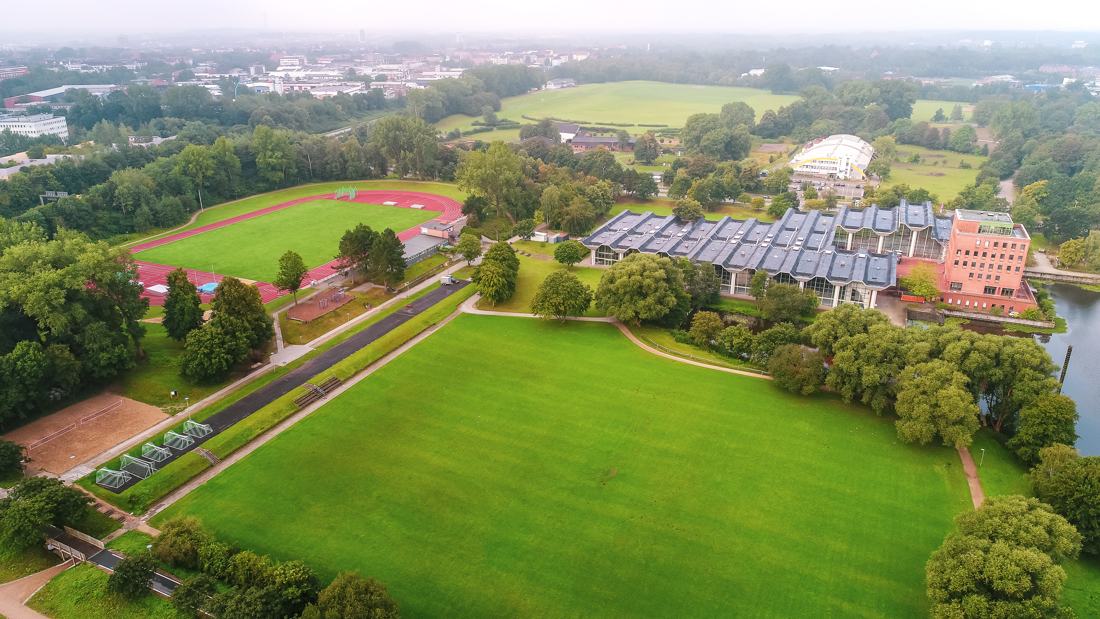 Sportanlagen der Universität Kiel aus der Luft