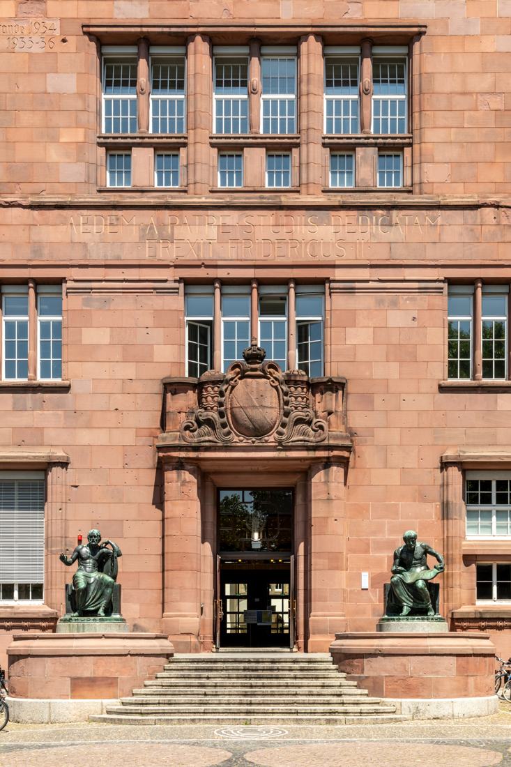 Kollegiengebäude I der Universität Freiburg